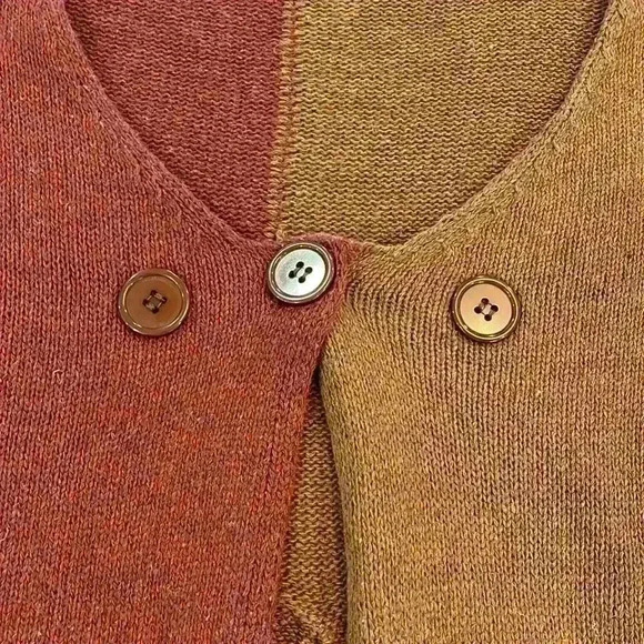 Here Imprint Womens Sweater Red Gold XL Color Block Round Neck Button Open Front - Picture 4 of 9